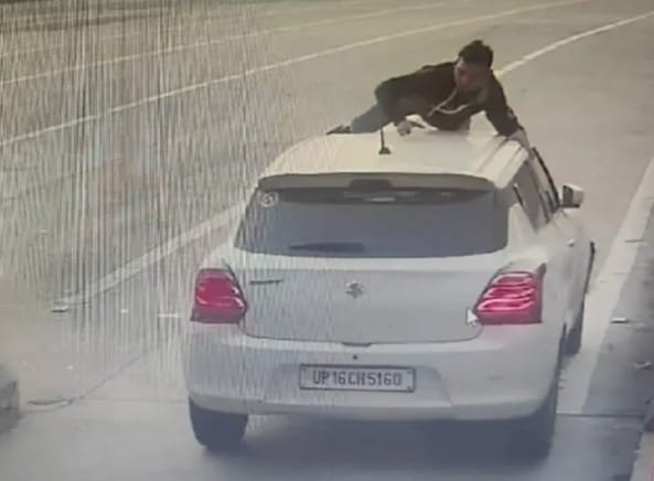 टोल टैक्स